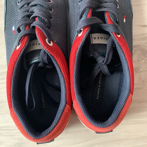 Used - Picture 5 of 5